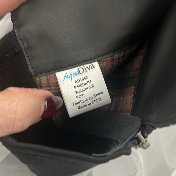 Aqua Diva Leather over the knee boots, waterproof & warm. Size 8, NIB - Picture 8 of 12